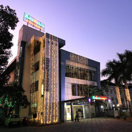 Hotel Xavier'S Residency Kollam Esterno foto