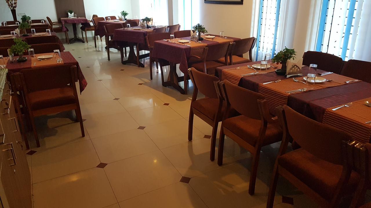Hotel Xavier'S Residency Kollam Esterno foto