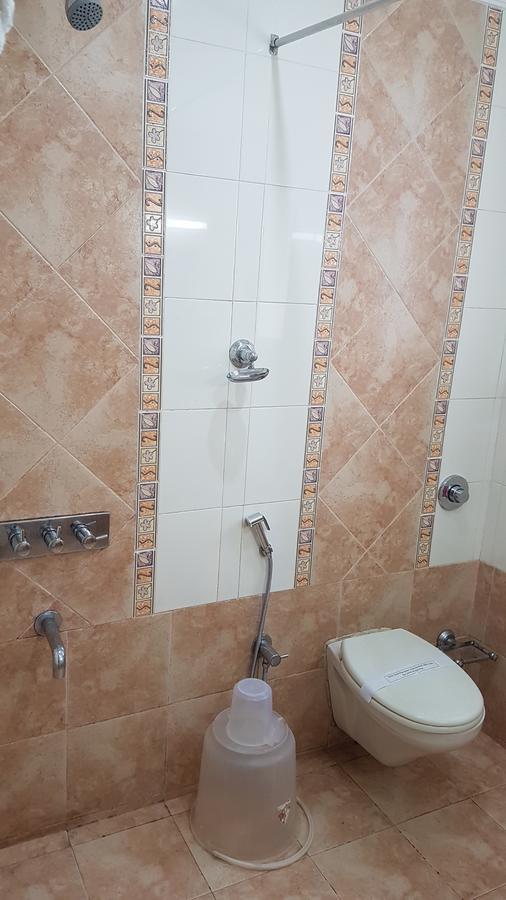 Hotel Xavier'S Residency Kollam Esterno foto
