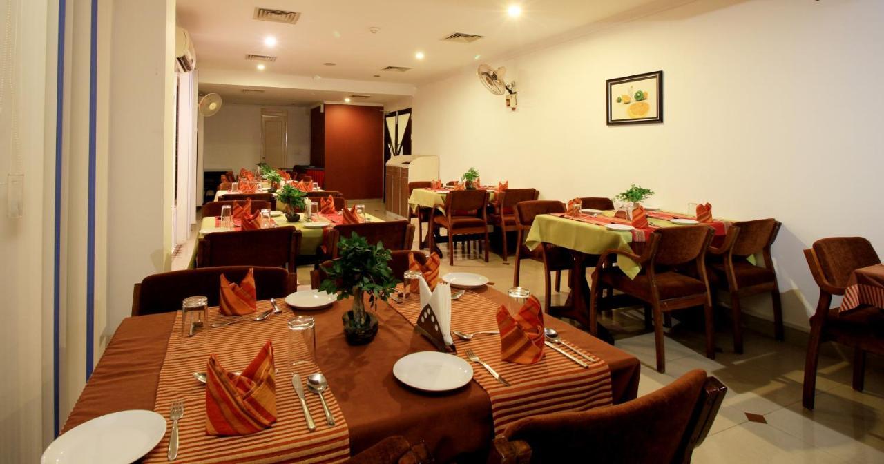 Hotel Xavier'S Residency Kollam Esterno foto